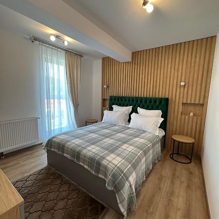 Apartamente Arinis Гура-Гуморулуй Экстерьер фото