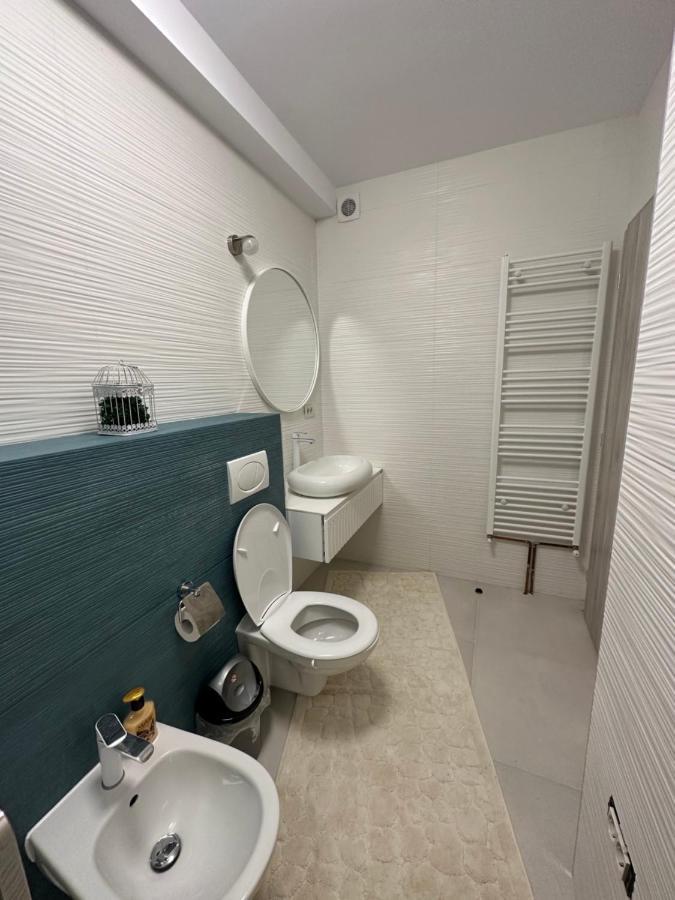 Apartamente Arinis Гура-Гуморулуй Экстерьер фото