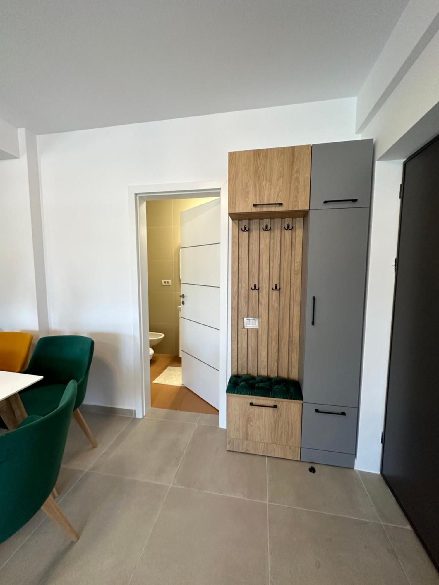 Apartamente Arinis Гура-Гуморулуй Экстерьер фото