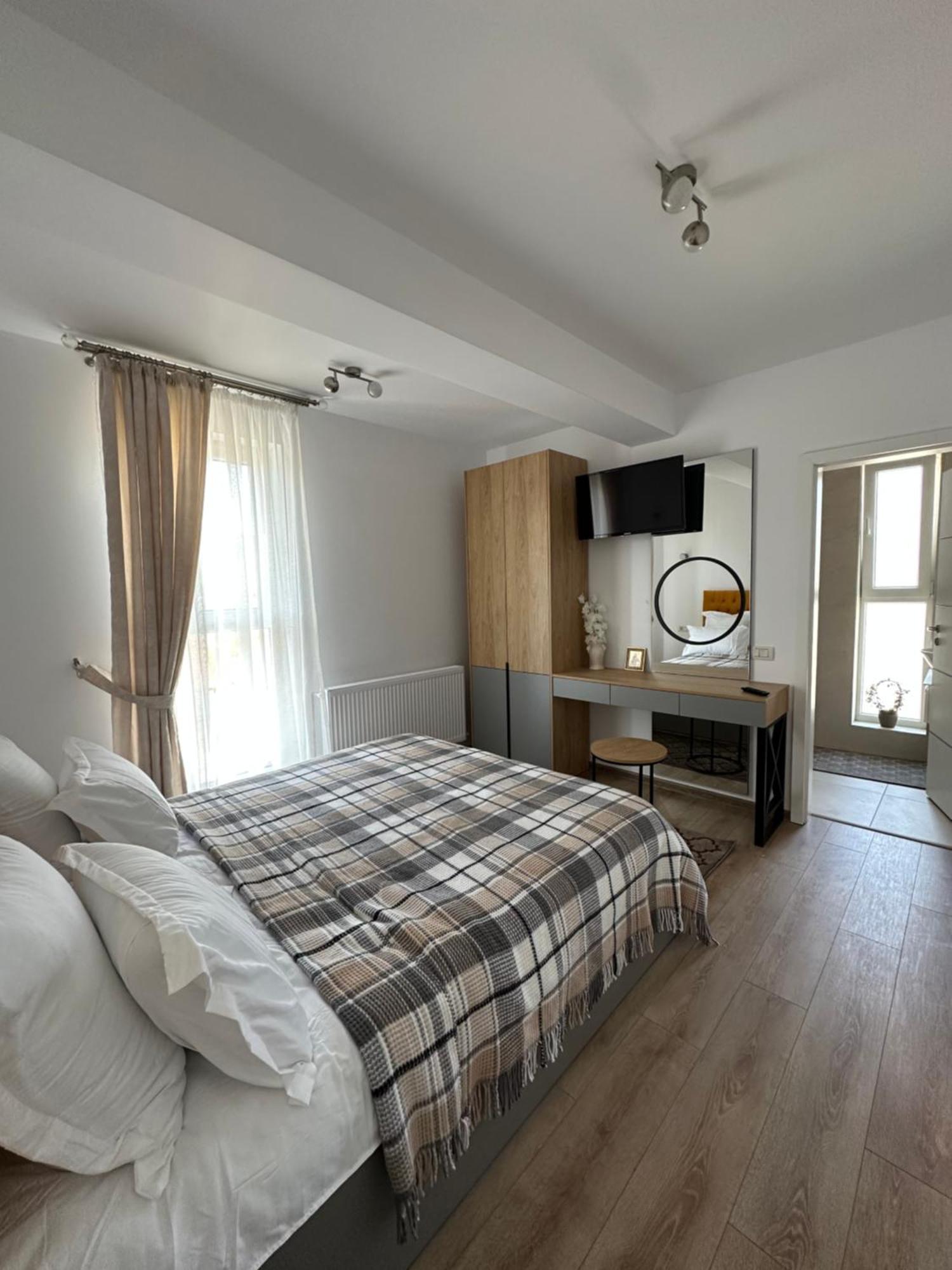 Apartamente Arinis Гура-Гуморулуй Экстерьер фото